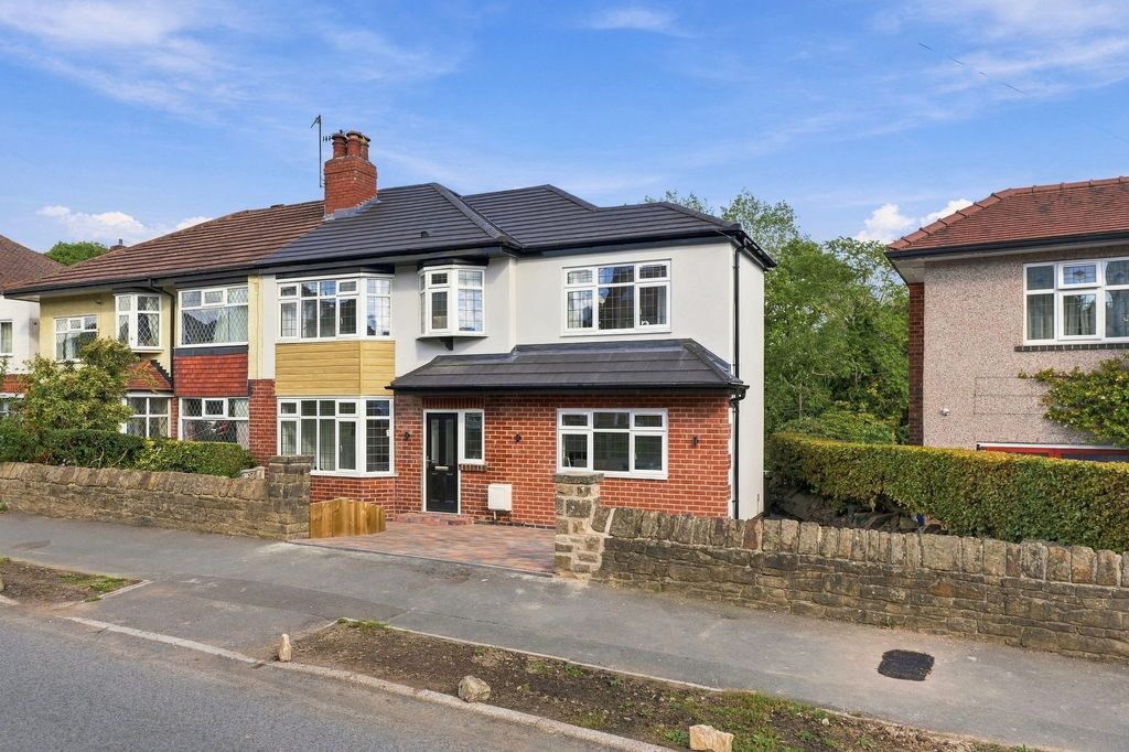 Property photo 1 of 36