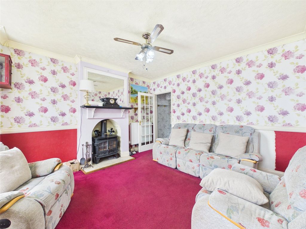 Property photo 3 of 20 Picture No. 38