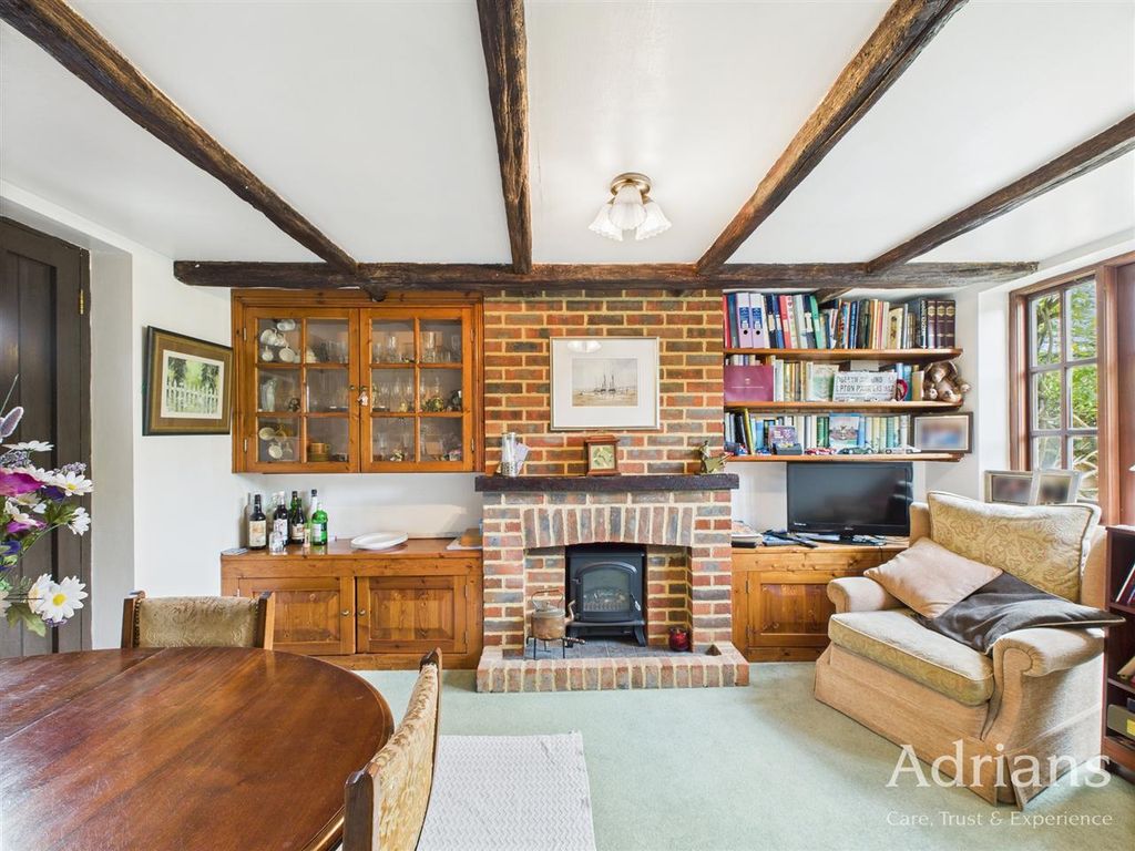 Property photo 3 of 22