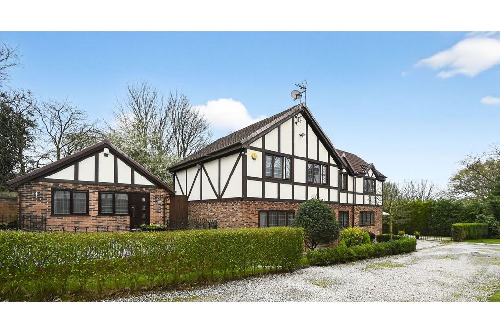 Property photo 2 of 18