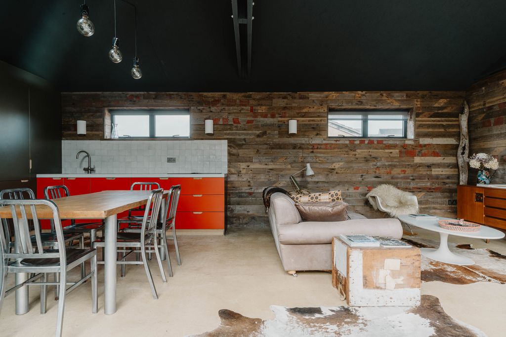 Property photo 3 of 26 320711 - Second Avenue_High Res-44.Jpg