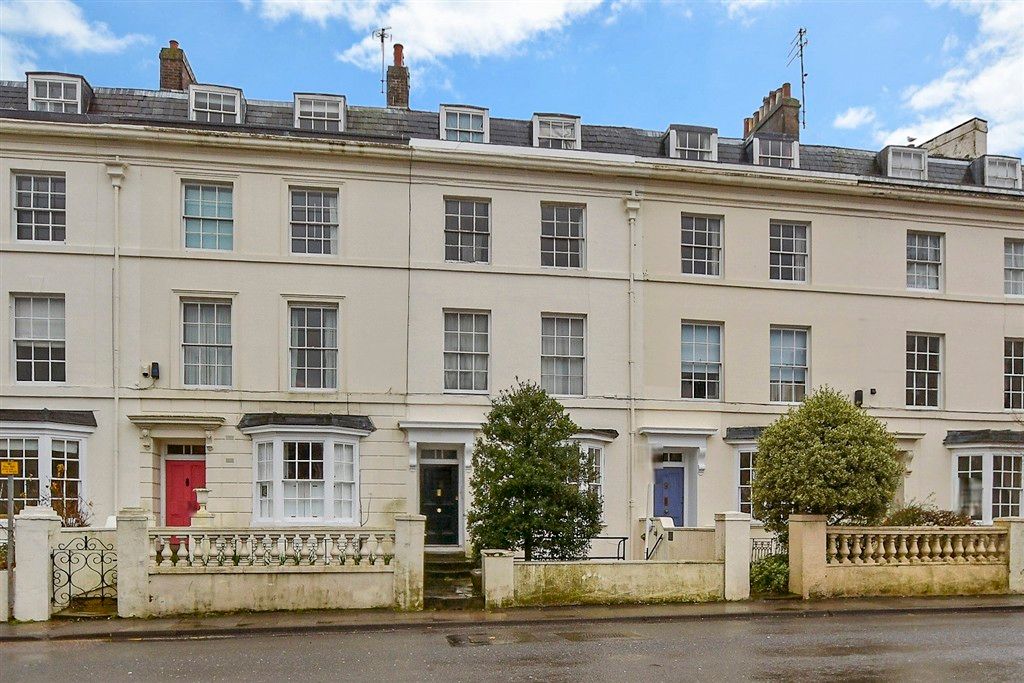 Property photo 1 of 7 External (Web)