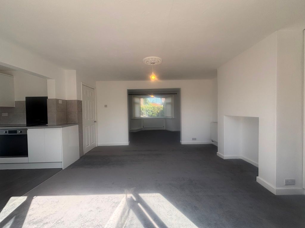 Property photo 3 of 10 Image