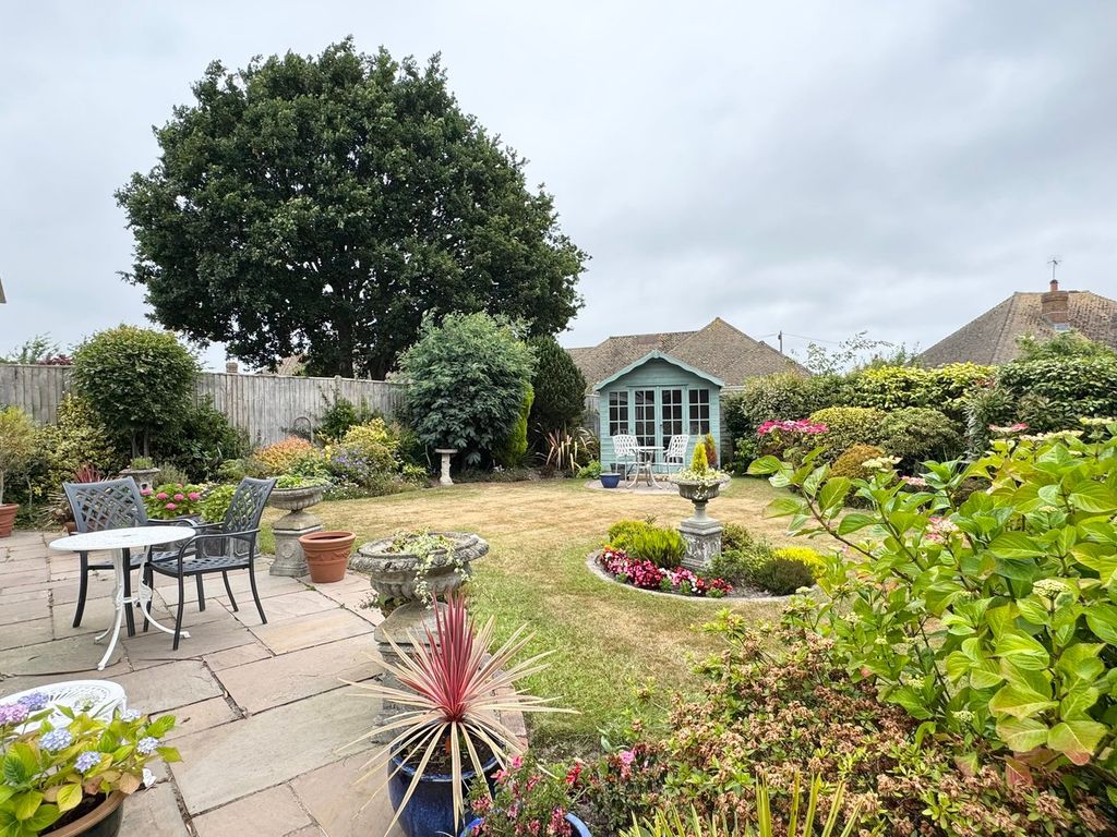 Property photo 2 of 24