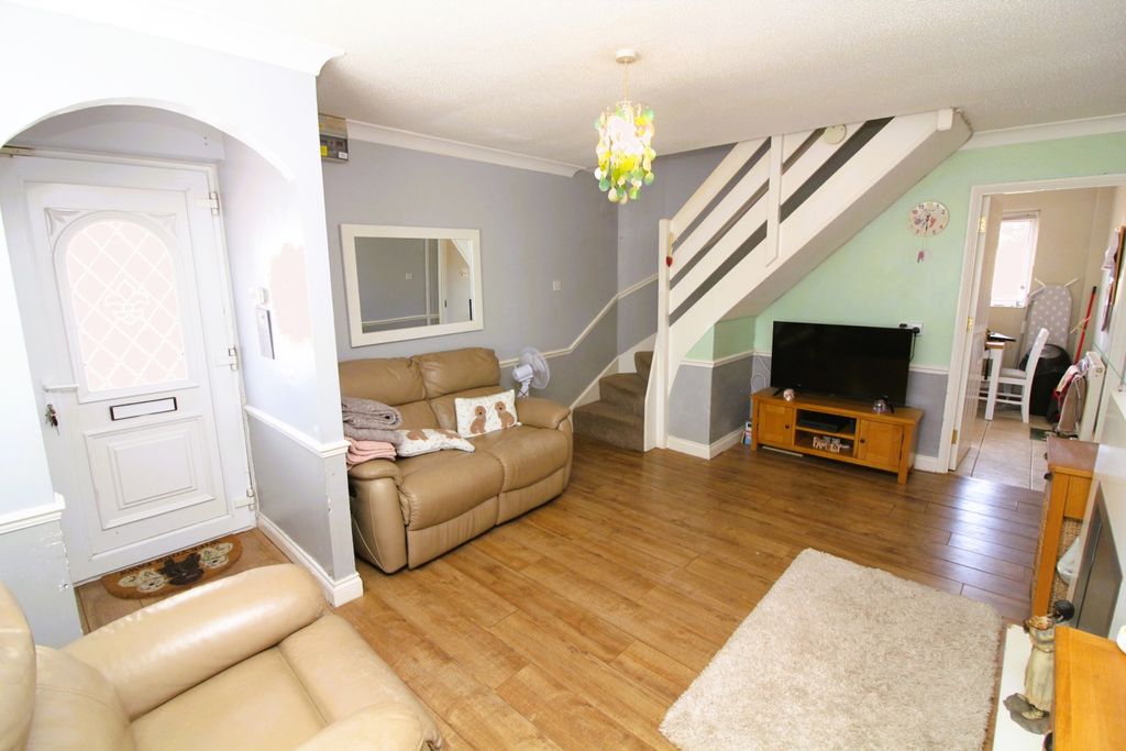 Property photo 3 of 21 Img_5660