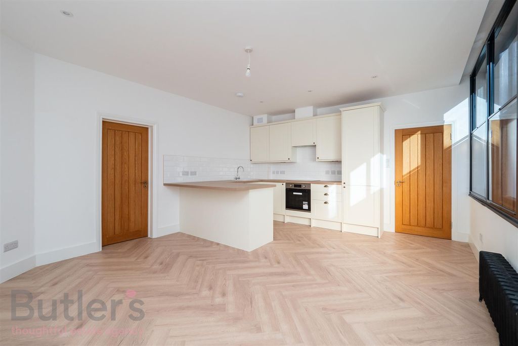 Property photo 1 of 9 Ah-007 Wm.Jpg