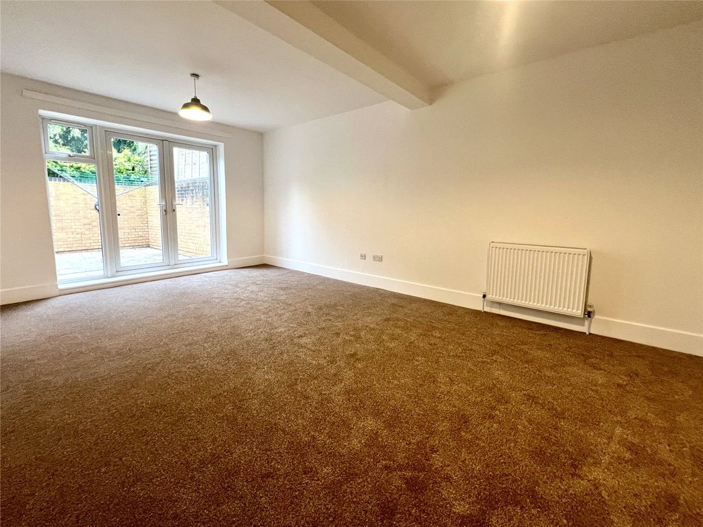 Property photo 2 of 17 Living Room