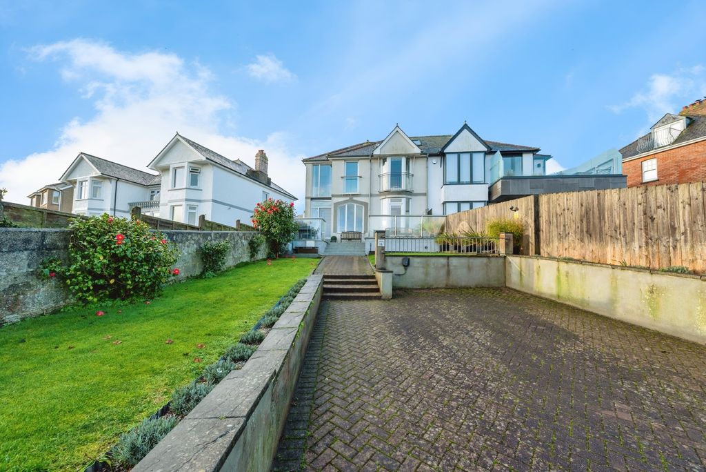 Additional image 35 of 5 bed semi-detached house for saleTreverbyn Road, Padstow, Cornwall PL28