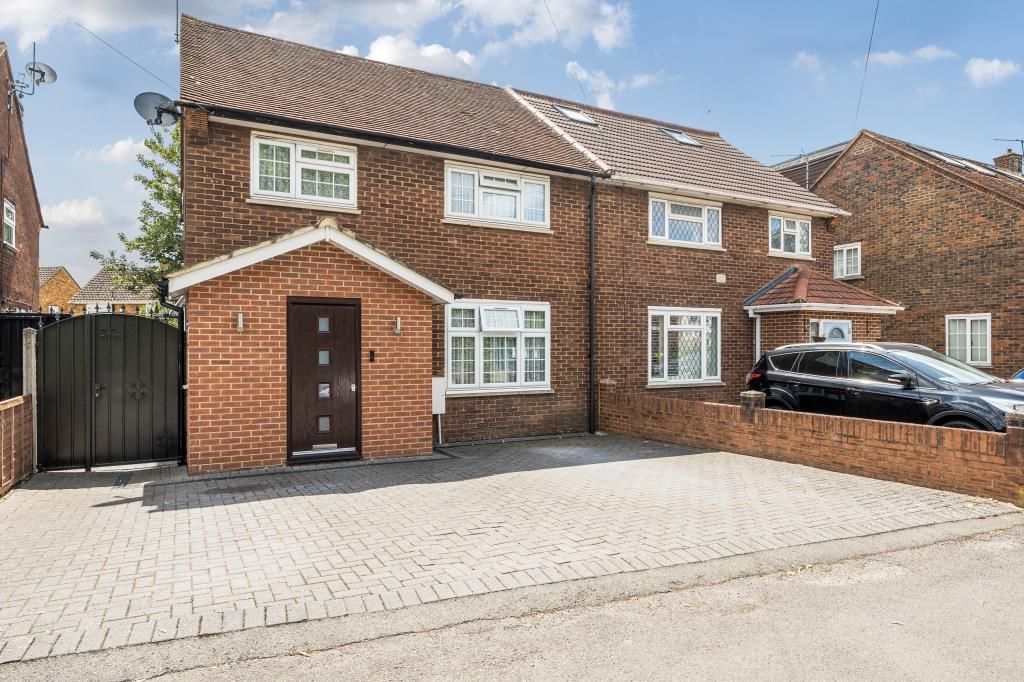 Property photo 1 of 21 External View