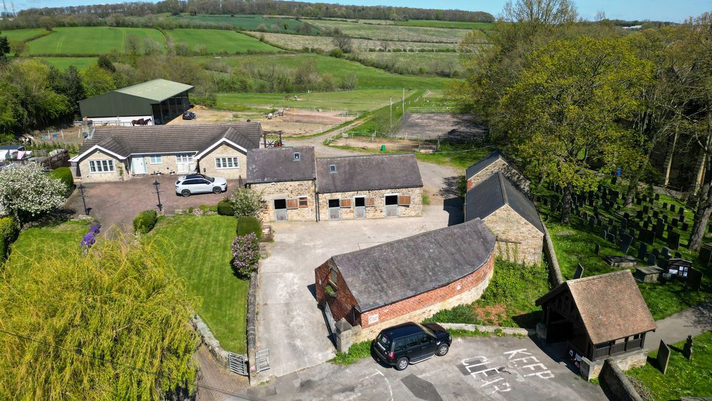 Property photo 3 of 35 Drone