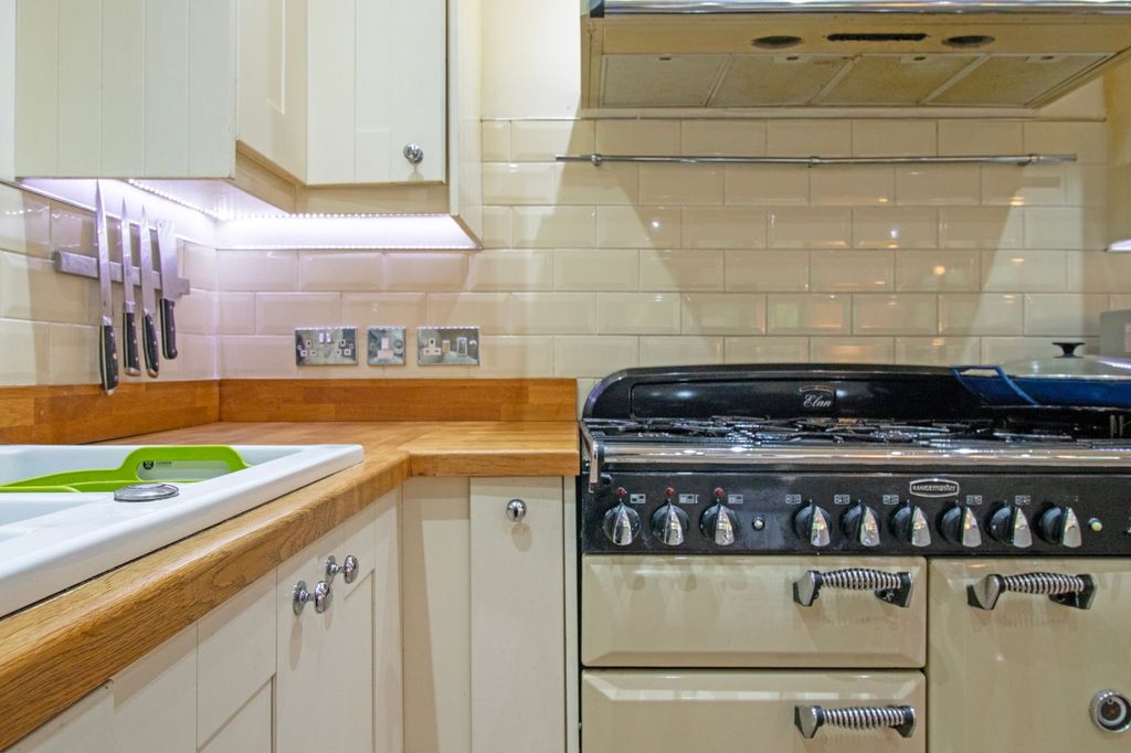 Additional image 4 of 5 bed detached house for salePilham, Gainsborough DN21