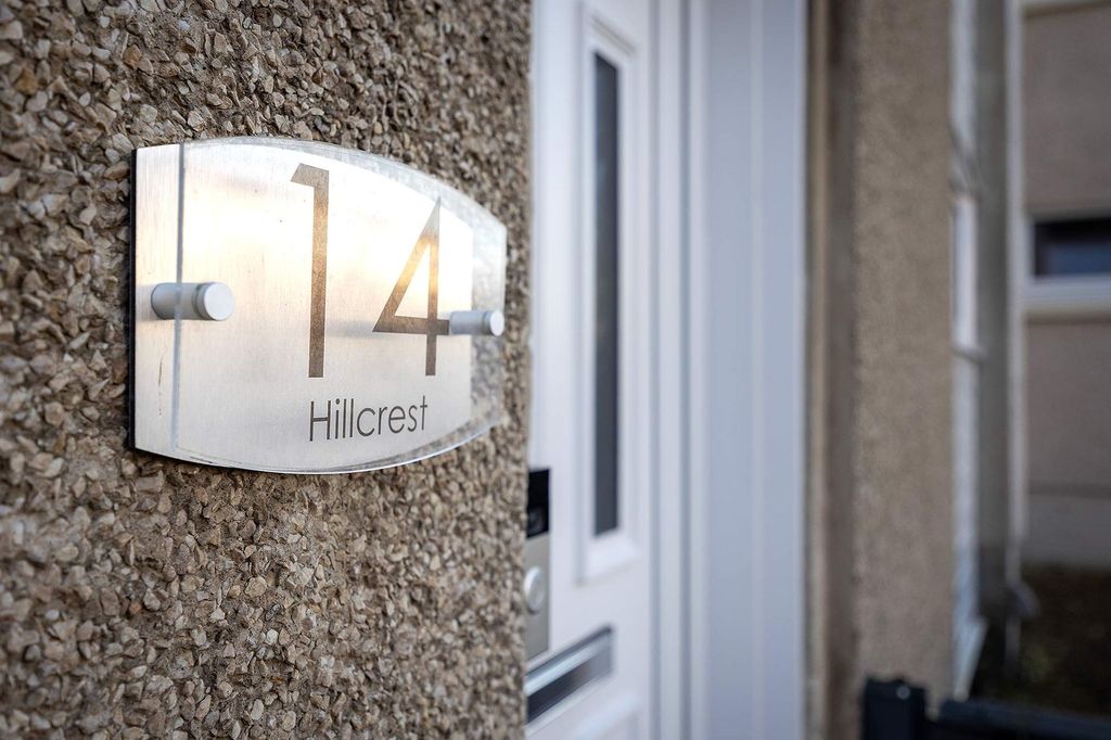 Property photo 3 of 18 Exterior