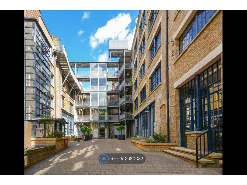 Property photo 2 of 8