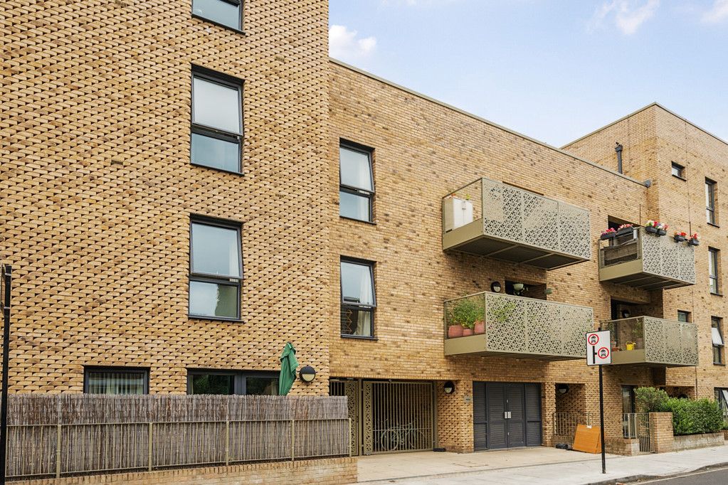 Property photo 2 of 15 External