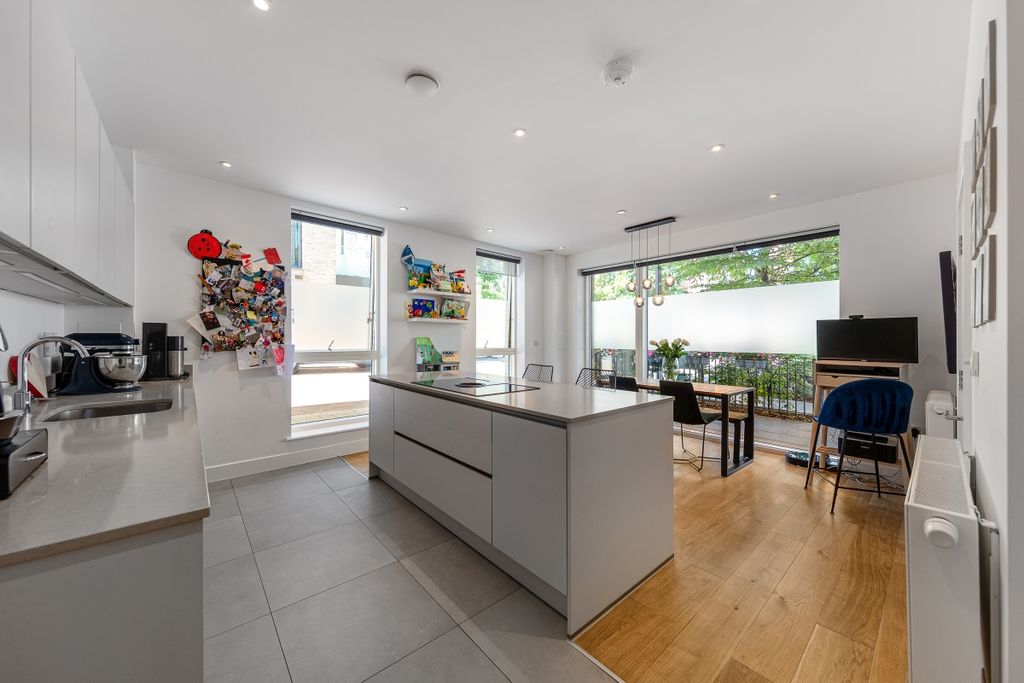 Property photo 1 of 17 094A4538