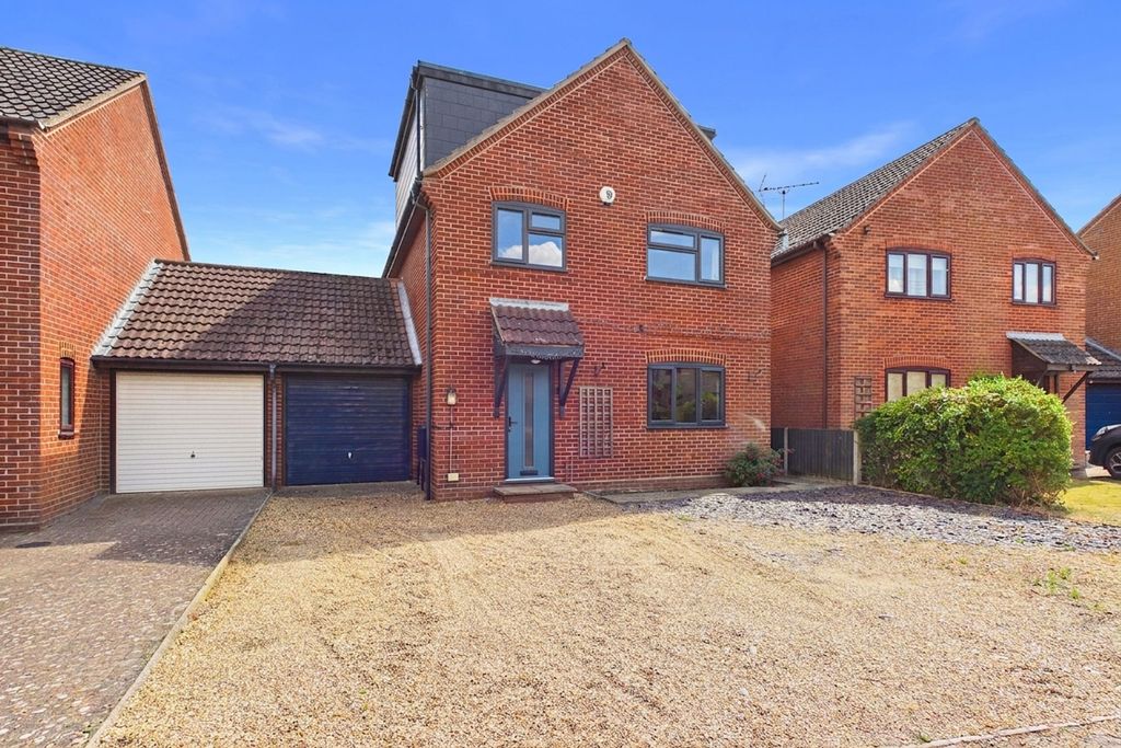 Property photo 1 of 22