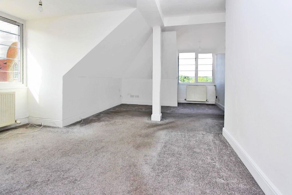 Property photo 2 of 12 5153221