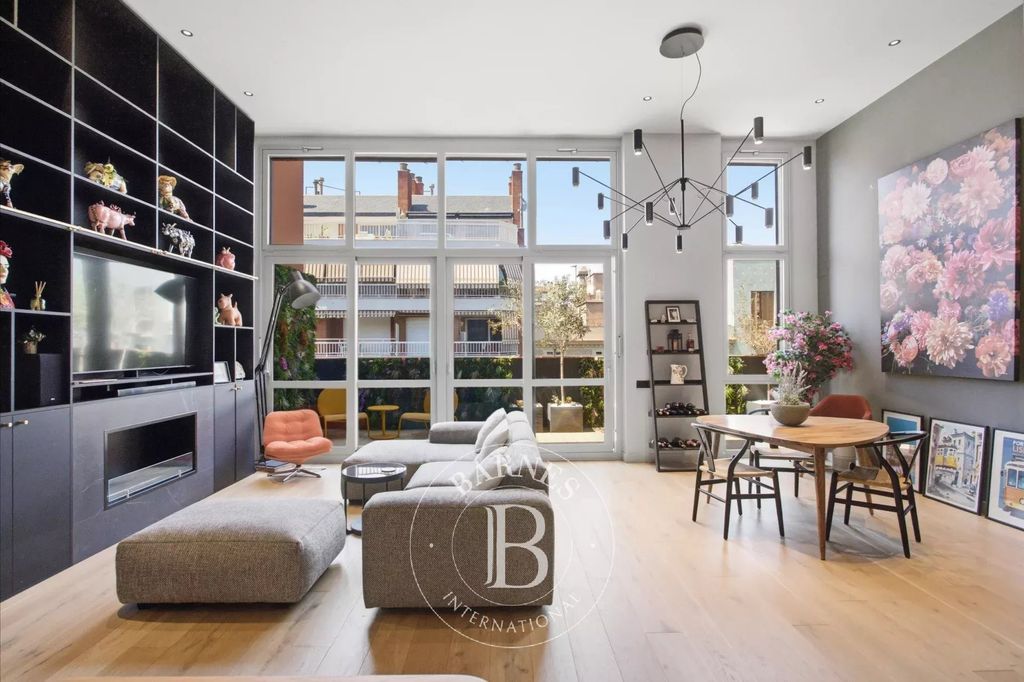 Property photo 1 of 37 Exceptional Penthouse With Terrace In The Heart Of Eixample