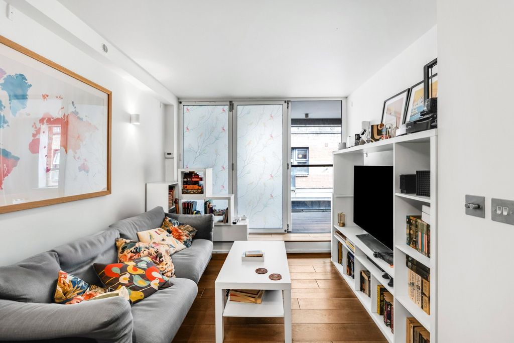 Property photo 2 of 8 Picture No. 06