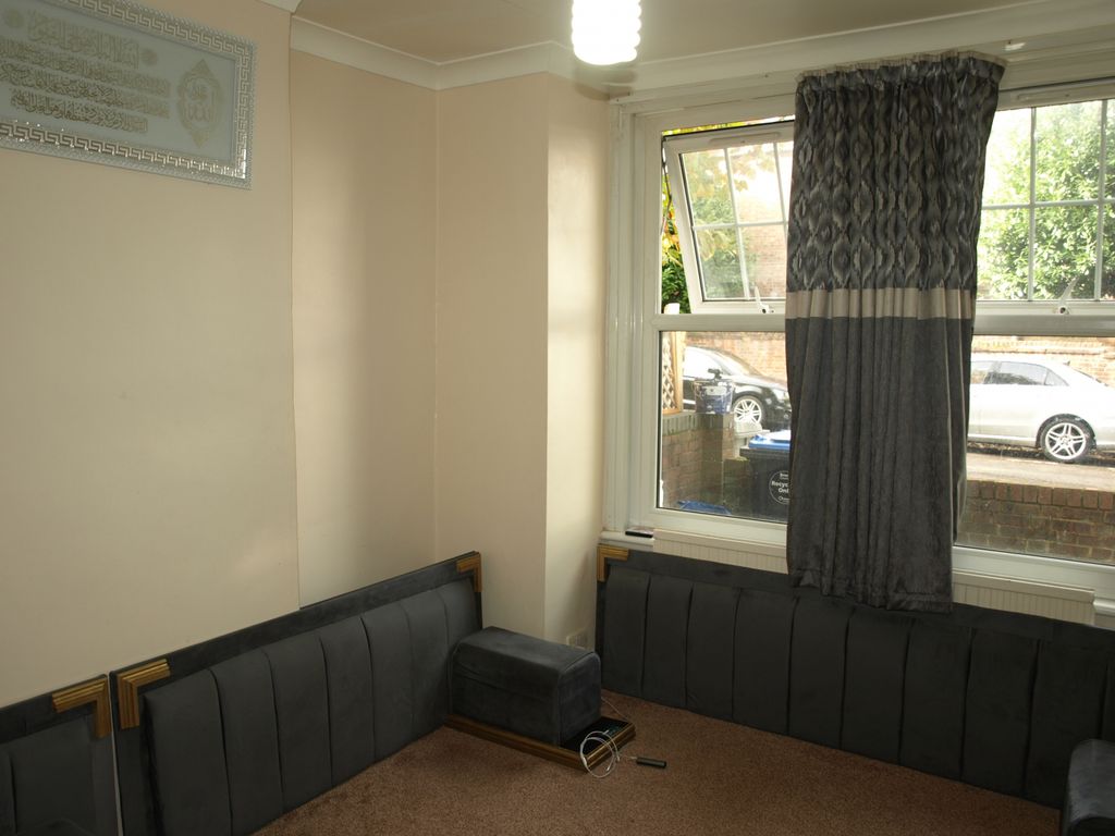 Property photo 3 of 13 Pic 3