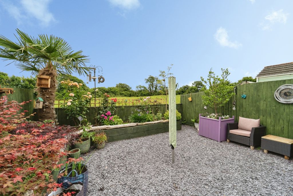 Property photo 3 of 20 Pbox-Img.Jpg