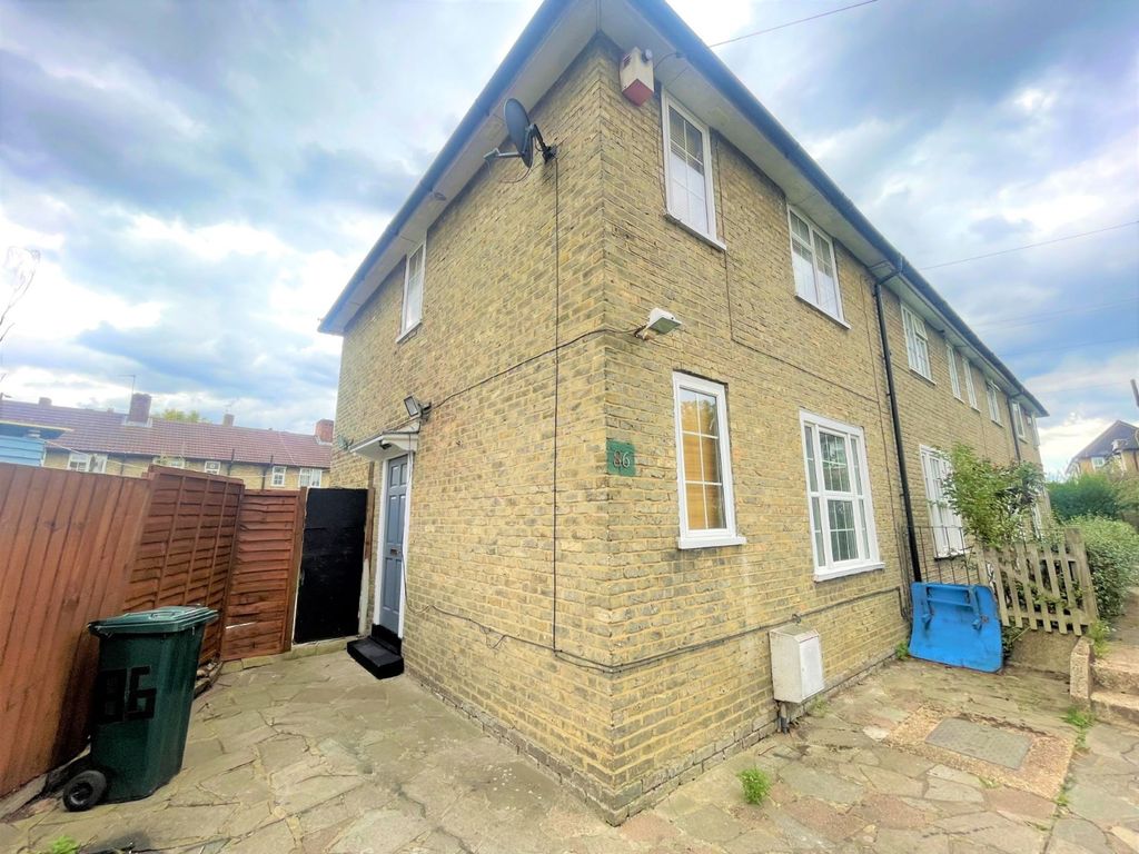 Property photo 1 of 8
