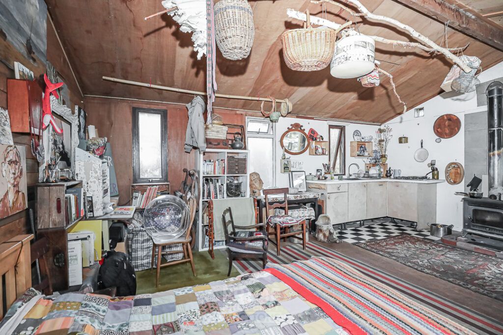 Property photo 3 of 8