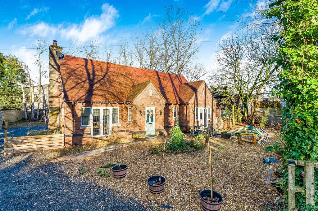 Property photo 1 of 41 (Main)