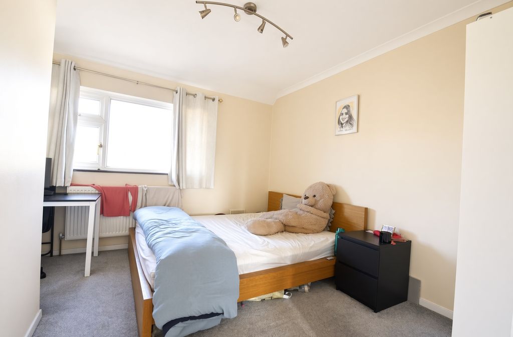 Property photo 3 of 9 7Bv0Z