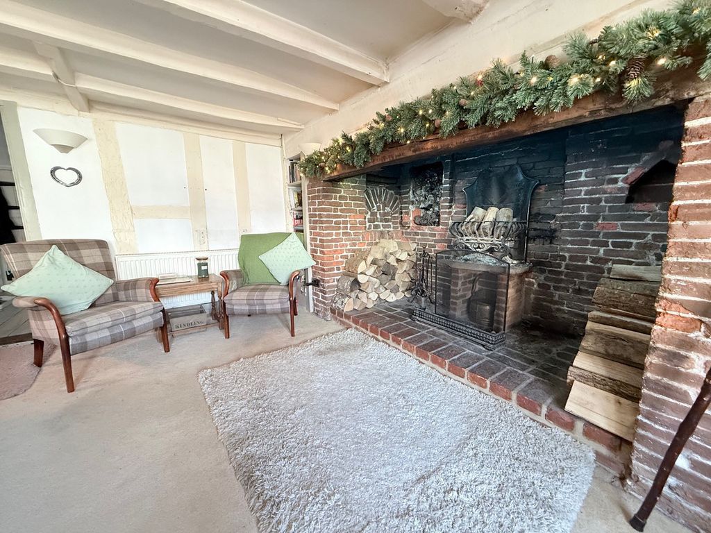 Property photo 3 of 22