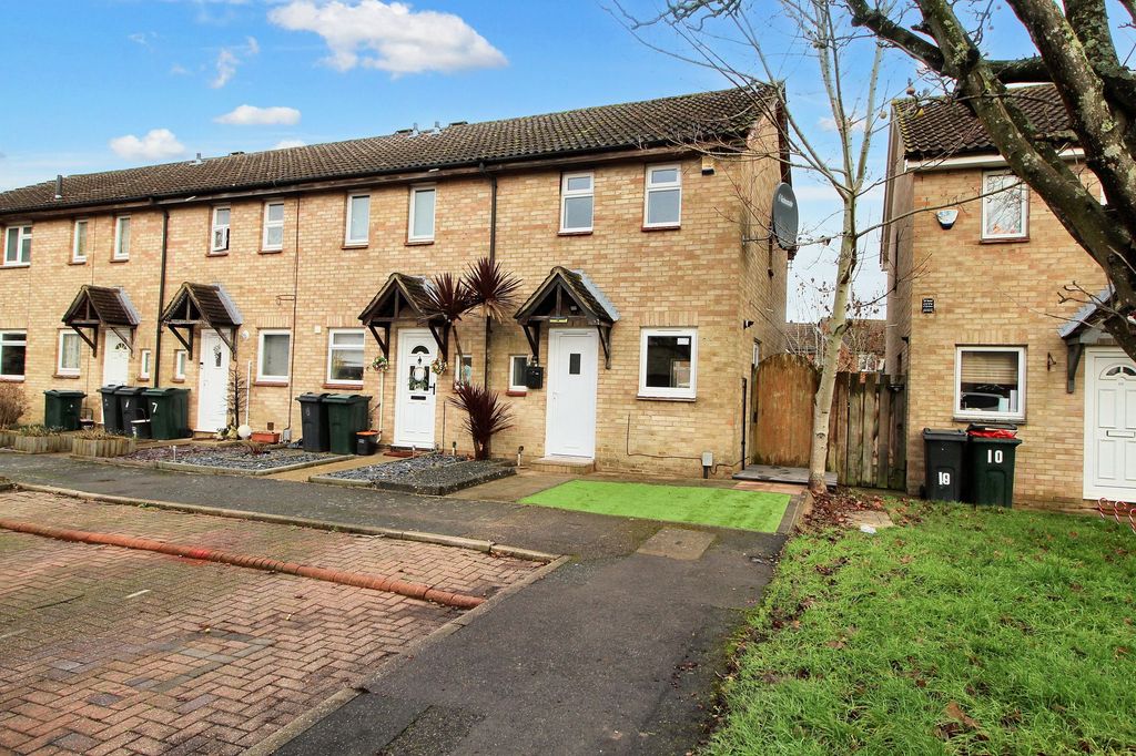 Property photo 1 of 17