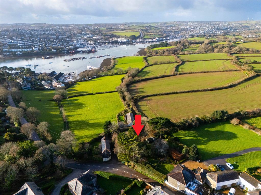 Property photo 3 of 23 Picture No. 30