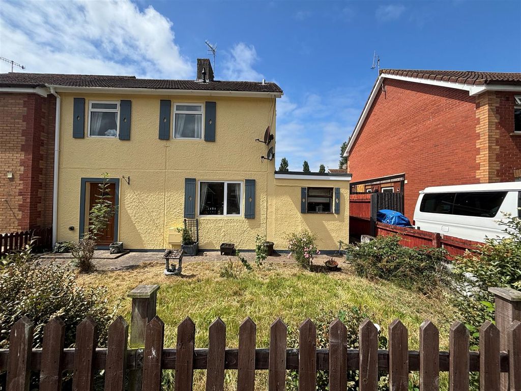 Property photo 1 of 16 Front