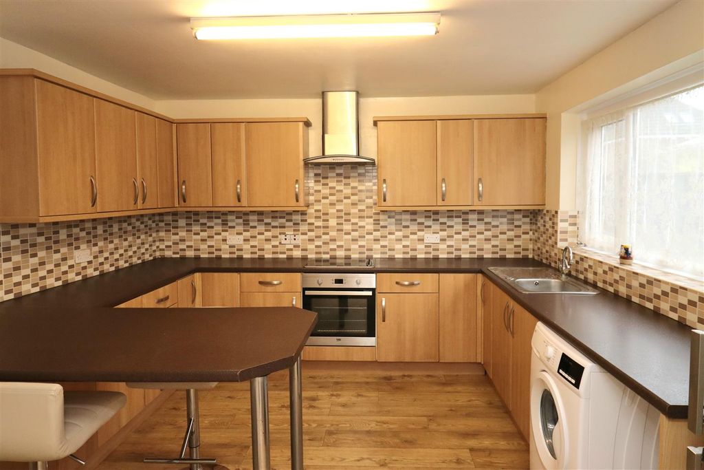 Property photo 3 of 6 Img_5887.Jpg