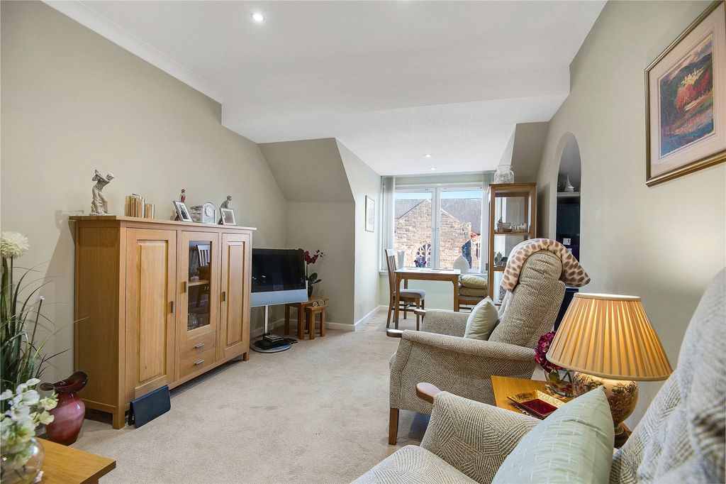 Property photo 2 of 15 Living Room