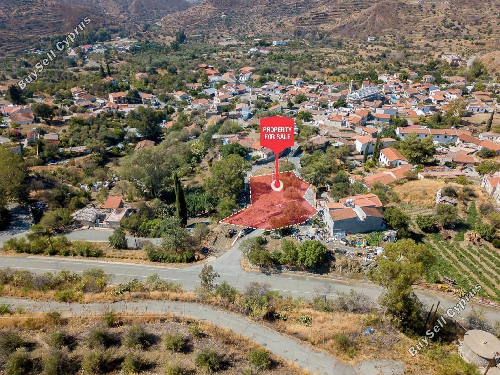 Property photo 1 of 9