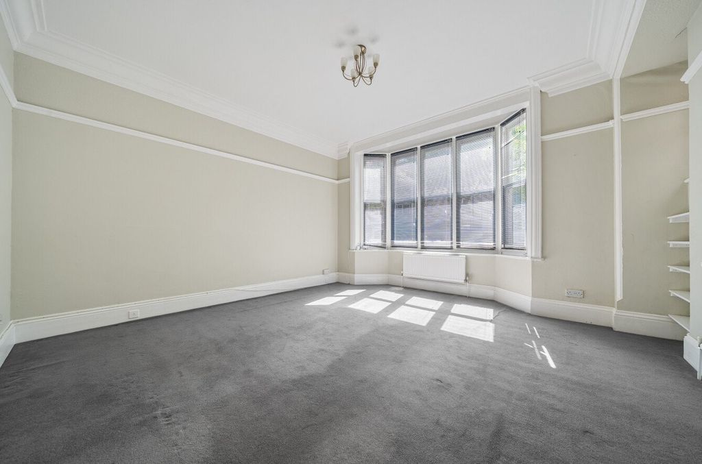 Property photo 3 of 10 Picture No. 03