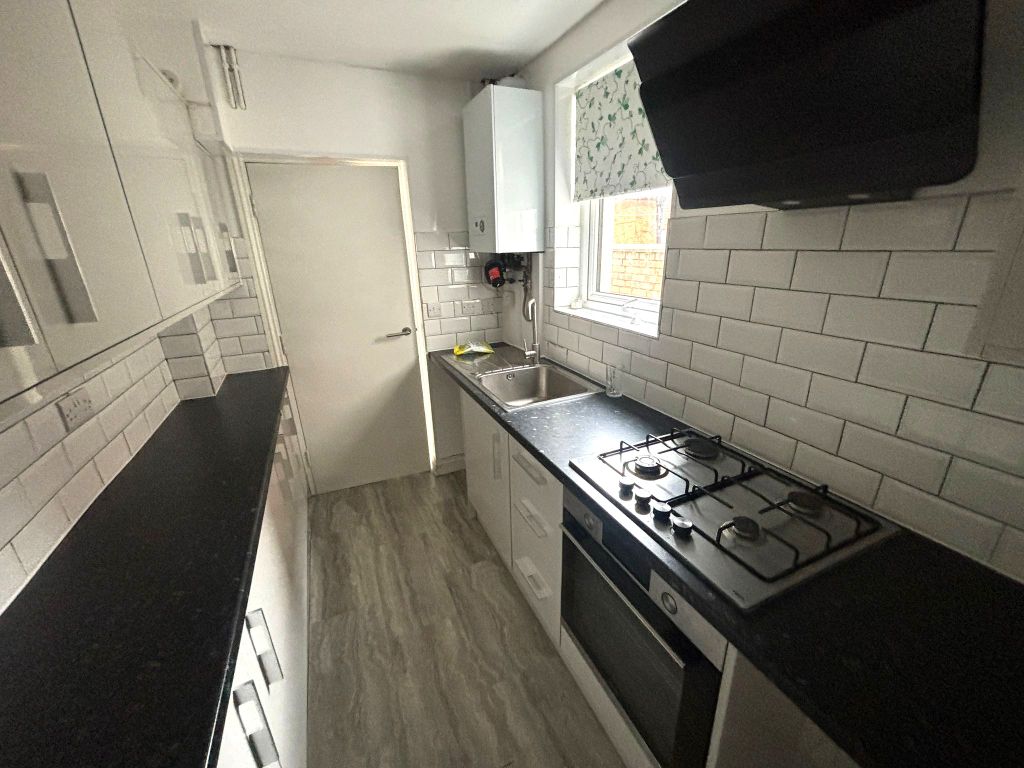 Property photo 3 of 5