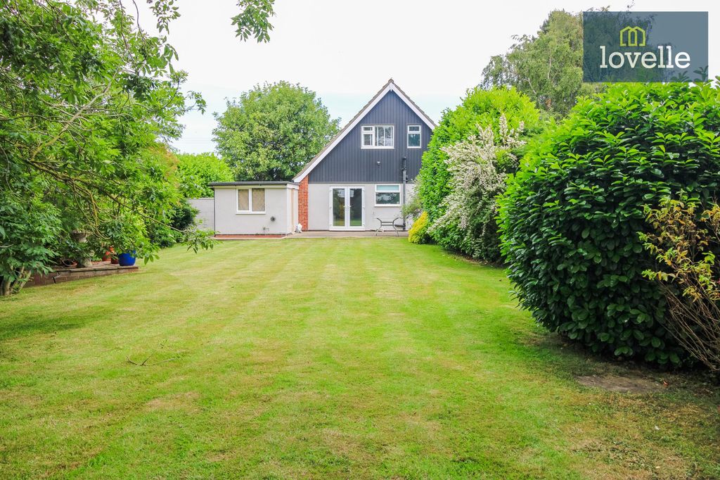 Property photo 2 of 20