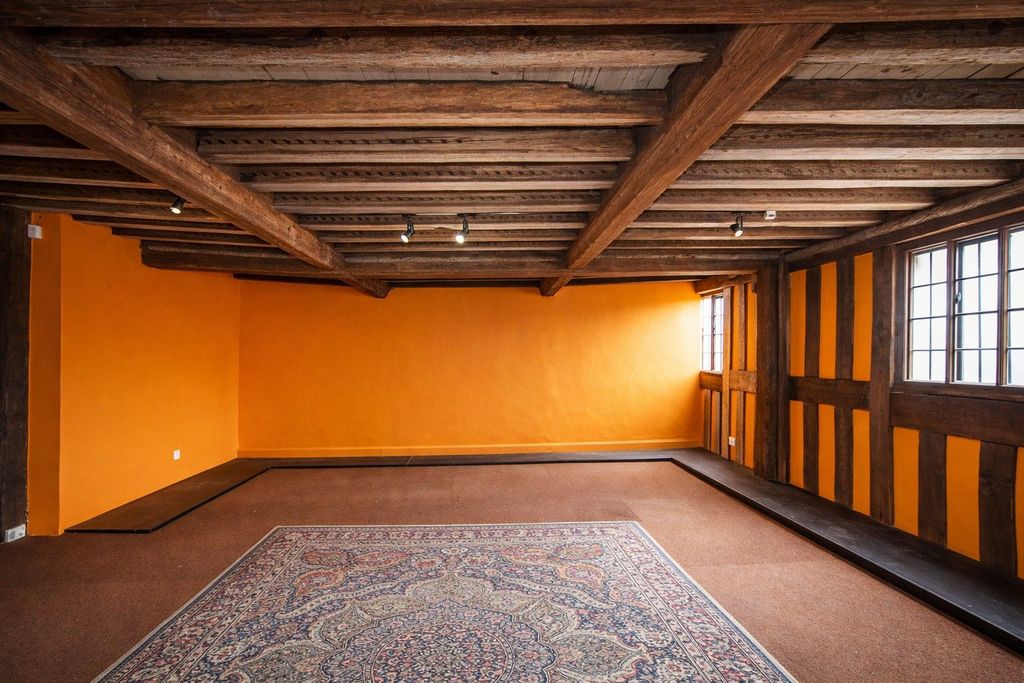 Property photo 3 of 15