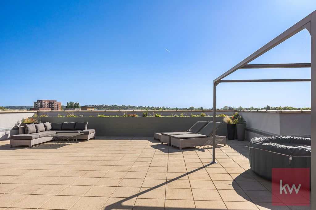 Additional image 24 of 2 bed flat for saleSt. Ives Road, Maidenhead, Berkshire SL6
