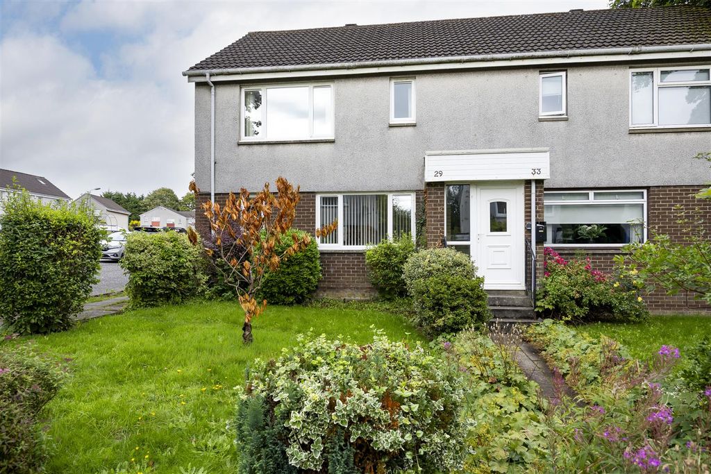 Property photo 1 of 11 01-29_Haystack_Place_Lenzie_001.Jpg