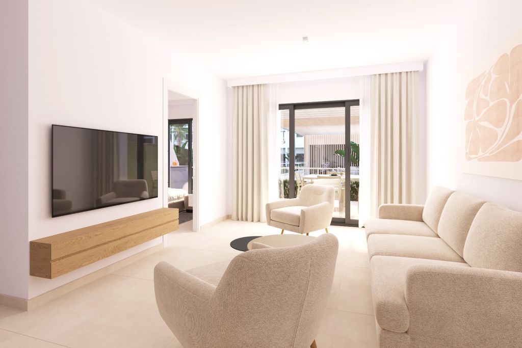 Property photo 2 of 21