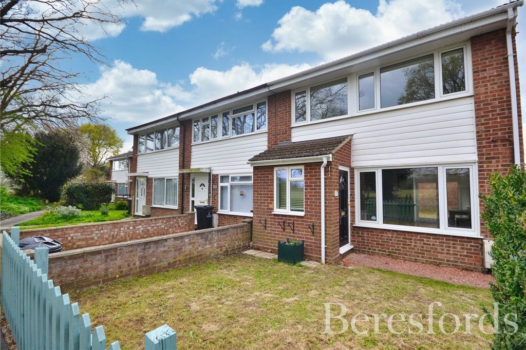 Property photo 1 of 9 Front