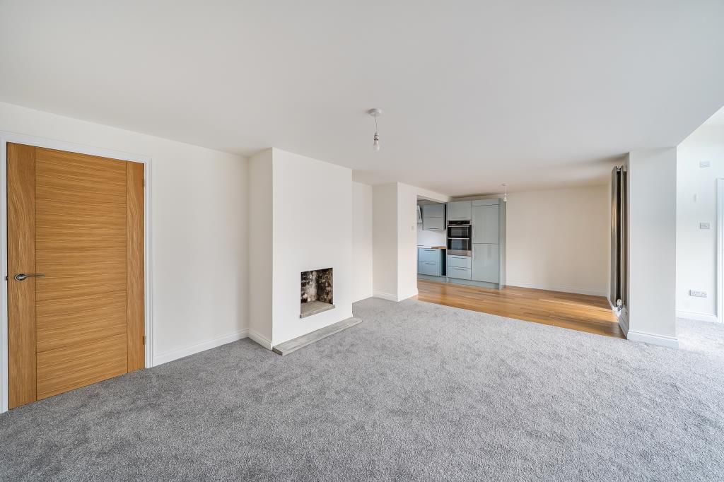 Property photo 3 of 20 Reception Room