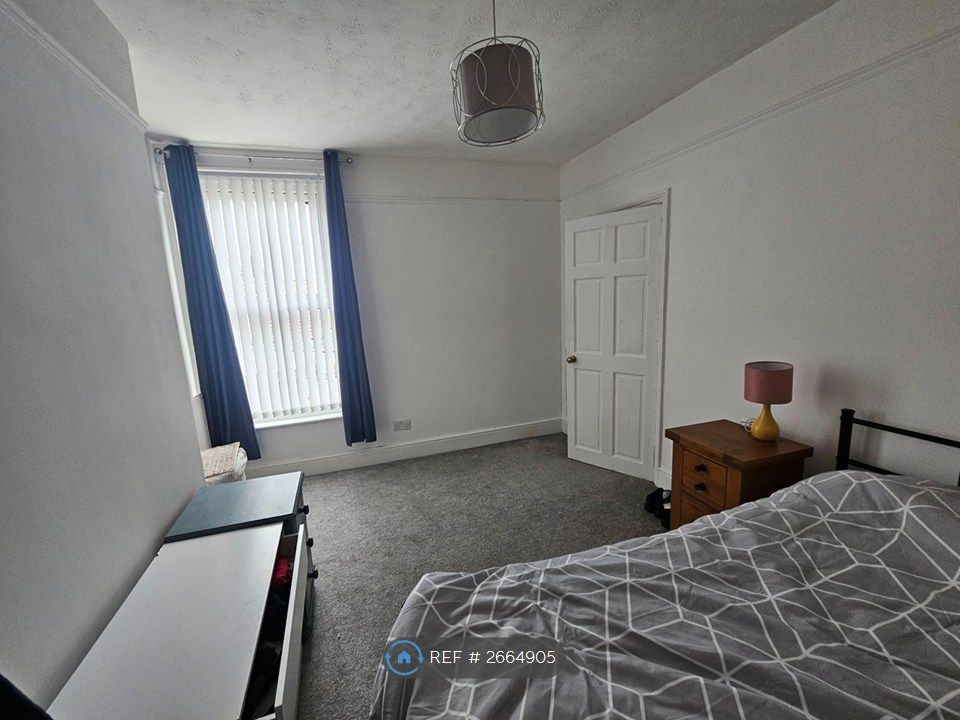 Property photo 3 of 6