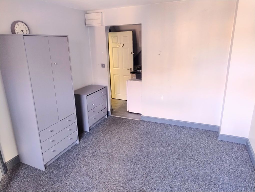 Property photo 1 of 4
