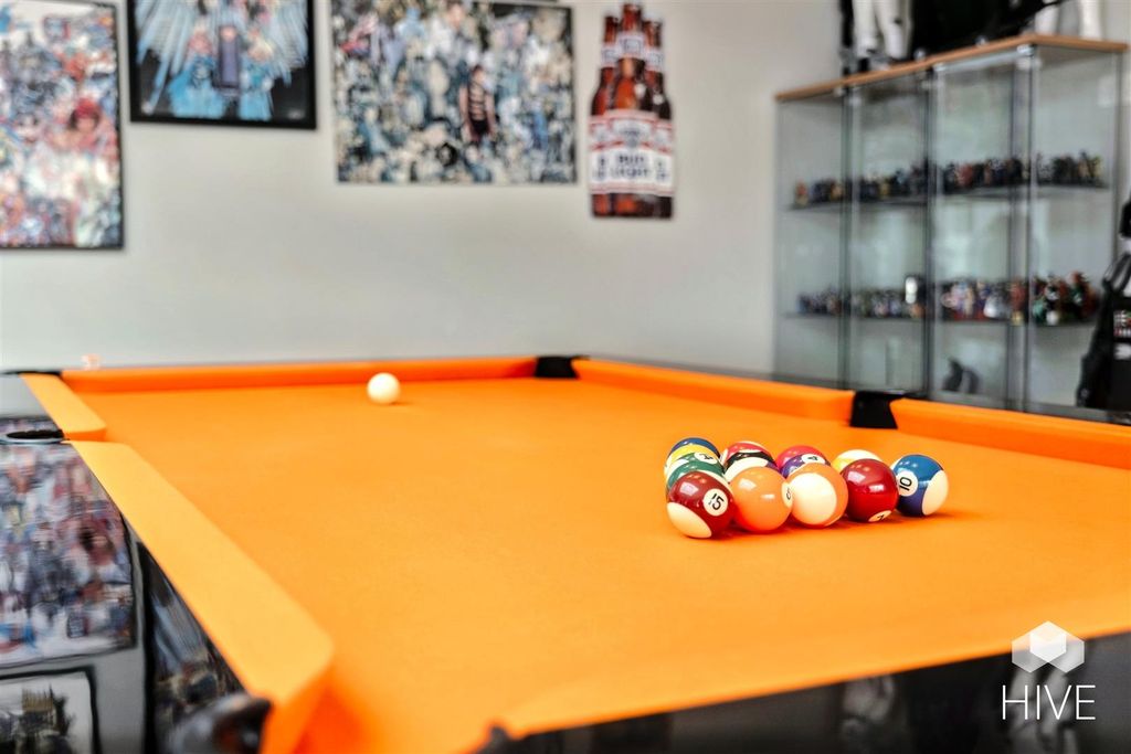 Property photo 3 of 23