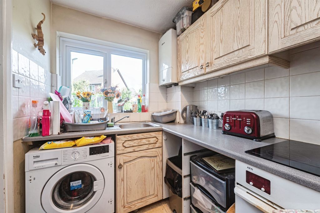 Property photo 3 of 17