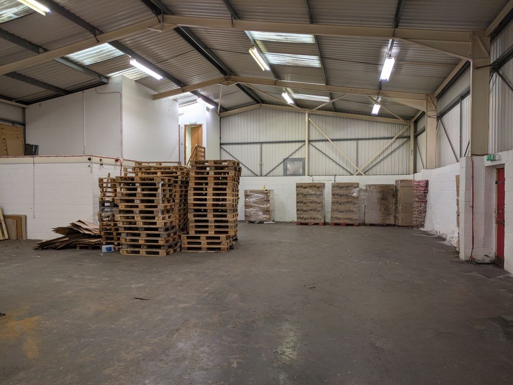 Property photo 2 of 7